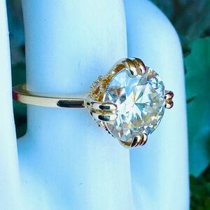 💥 SOLD ‼️ EXCLUSIVE ‼️ 14K Solid YG 5 Cts. DIAMOND ring 💥